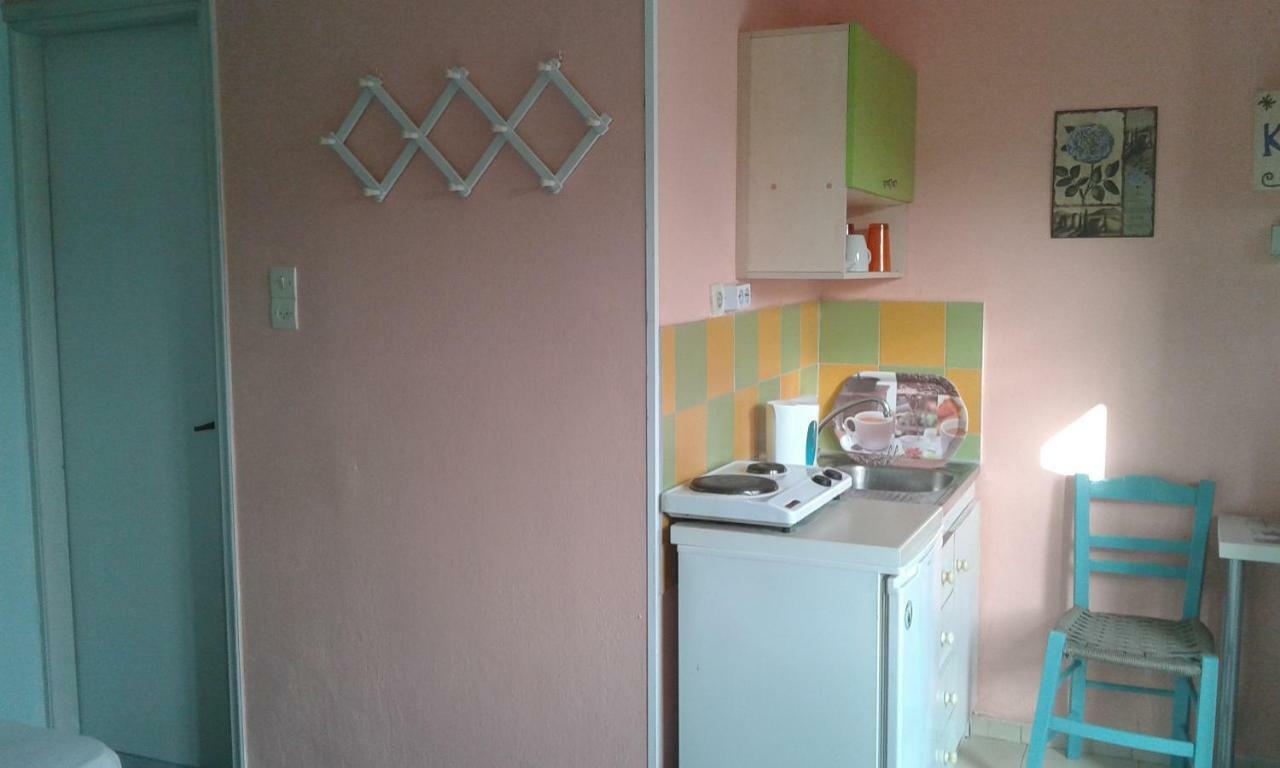 Αmmos Rooms Palaiochora Zewnętrze zdjęcie